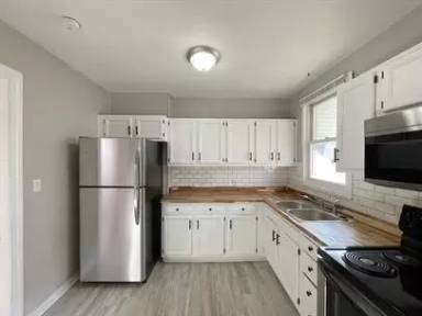 Main picture of 2724 Shelby St