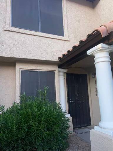 Main picture of Discovery at Sunrise