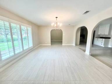 Main picture of 313 Santa Clara St