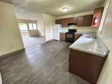 Main picture of 325 N Hoyt St