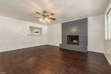 Main picture of 703 Lee Ave