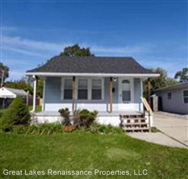 Main picture of 7535 Meadow Ave