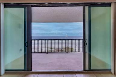 Main picture of 2200 Ocean Dr S