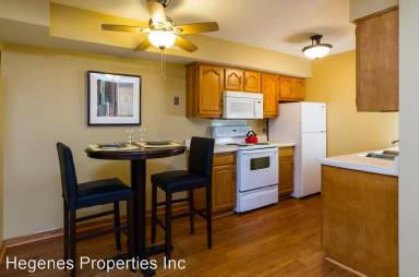 Main picture of 10156 Lyndale Ave S