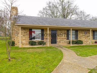 Main picture of 303 Cooper St