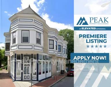 Main picture of 300 W Clay St