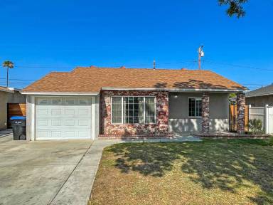 Main picture of 11414 Gwynne Ave