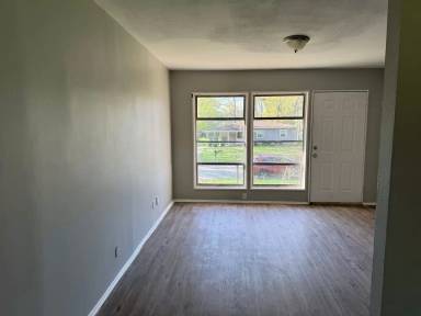 Main picture of 2124 Atkins Dr NW