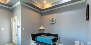 Main picture of 107 E Harbor
