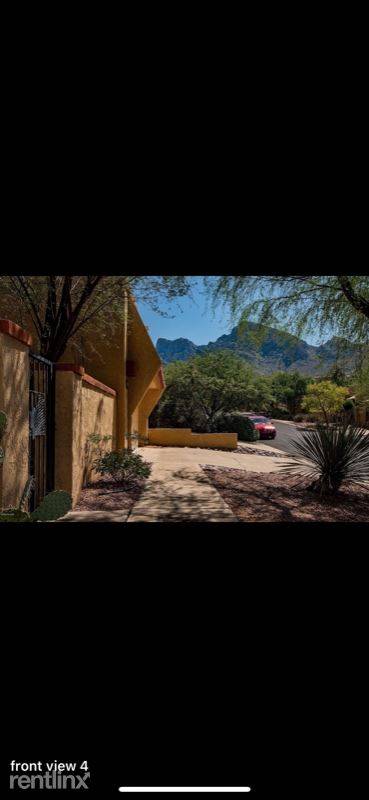 Main picture of 1023 E Camino Corrida