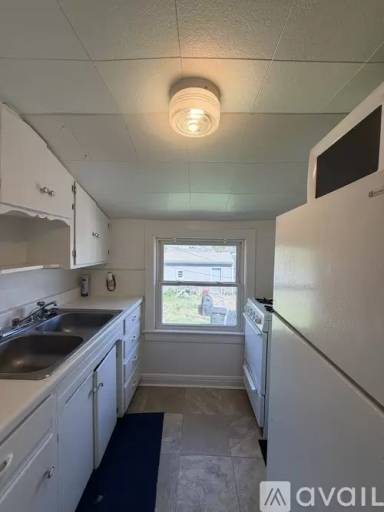 Main picture of 2434 McMillan Ct