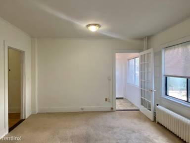 Main picture of 230 Walnut St