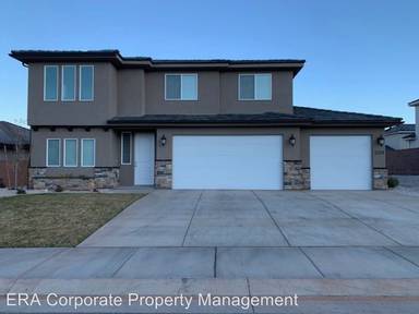 Main picture of 3332 E Livia Dr