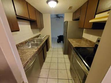 Main picture of 4 Manor Dr