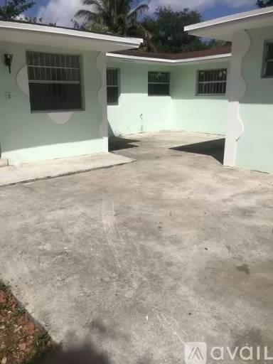 Main picture of 15810 NW 39th Ct