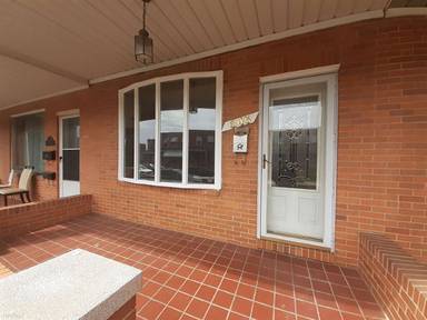 Main picture of 346 Elrino St