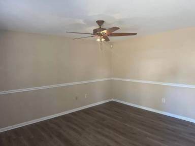 Main picture of 2598 Echerd St