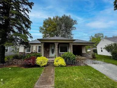 Main picture of 1644 Circle Dr