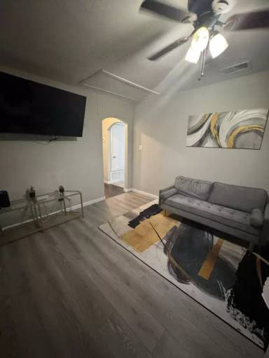 Main picture of 1334 W Ridgewood Ct