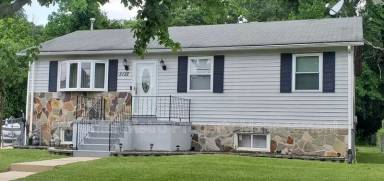 Main picture of 5122 Navahoe St
