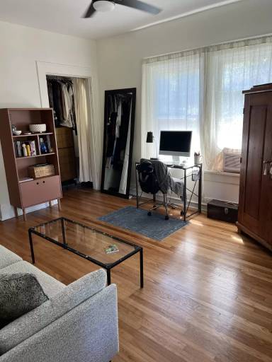 Main picture of 7 Murdock Ave
