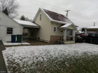 Main picture of 1582 Pagel Ave