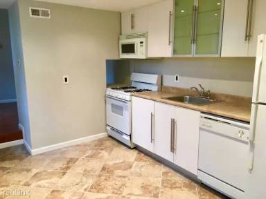 Main picture of 1005 Frankford Ave