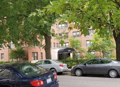 Main picture of 4900 N Marine Dr