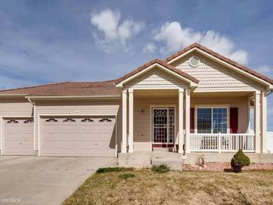 Main picture of 5335 Malta St
