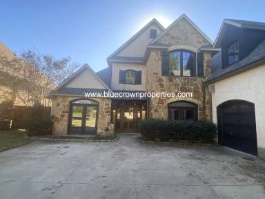 Main picture of 14 Tennis Village Dr