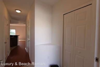 Main picture of 4314 Tyler Cir N