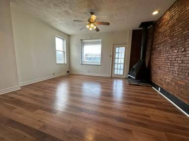 Main picture of 201 Lehigh Ave