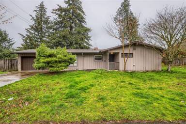 Main picture of 513 NE 131st Pl