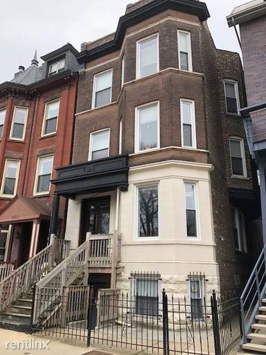 Main picture of 621 W Armitage Ave