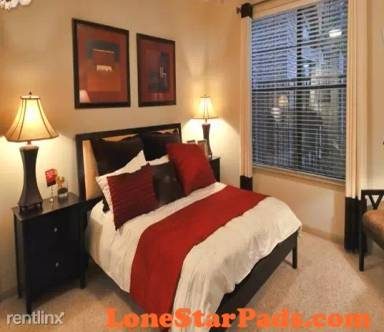 Main picture of Villas at Bunker Hill