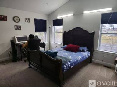Main picture of 100 Everleigh Dr