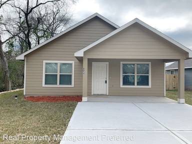 Main picture of 7967 Blue St