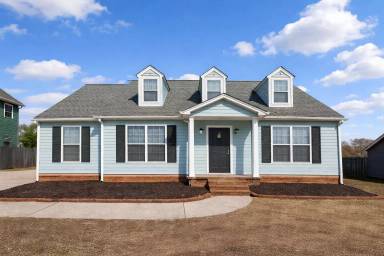 Main picture of 9501 Pondside Ln