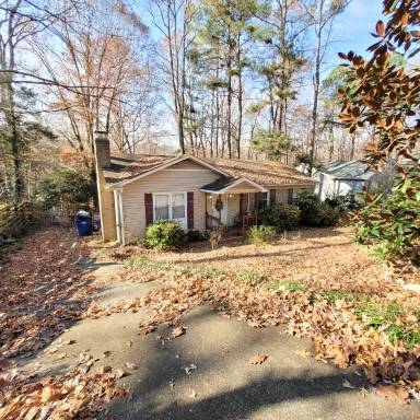 Main picture of 7605 Summerglen Dr