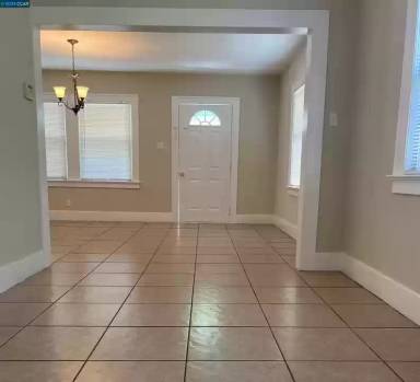 Main picture of 1621 California Ave