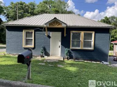 Main picture of 1545 Golf Club Ln