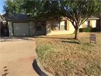 Main picture of 2416 Huntleigh Dr