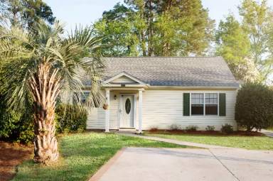 Main picture of 6851 King Arthur Dr