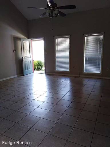 Main picture of 119 Countryview Ln