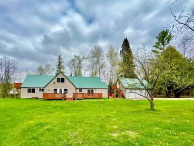 Main picture of 2975 County Road 103
