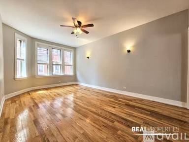 Main picture of 550-60 W Aldine Ave