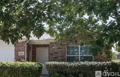 Main picture of 8421 Vicksburg Ln