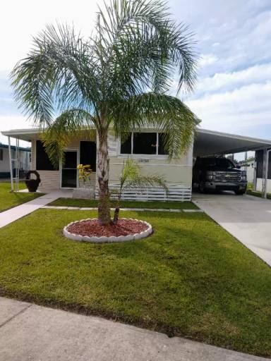 Main picture of 38150 Martin St