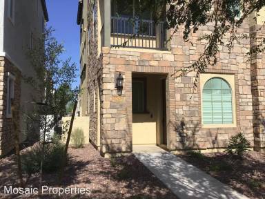 Main picture of 2745 S Balsam Dr