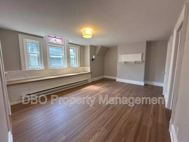 Main picture of 479 State St